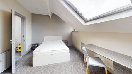 Stanmore Road, Burley - Photo 4