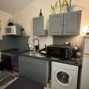 T1 - Photo 2