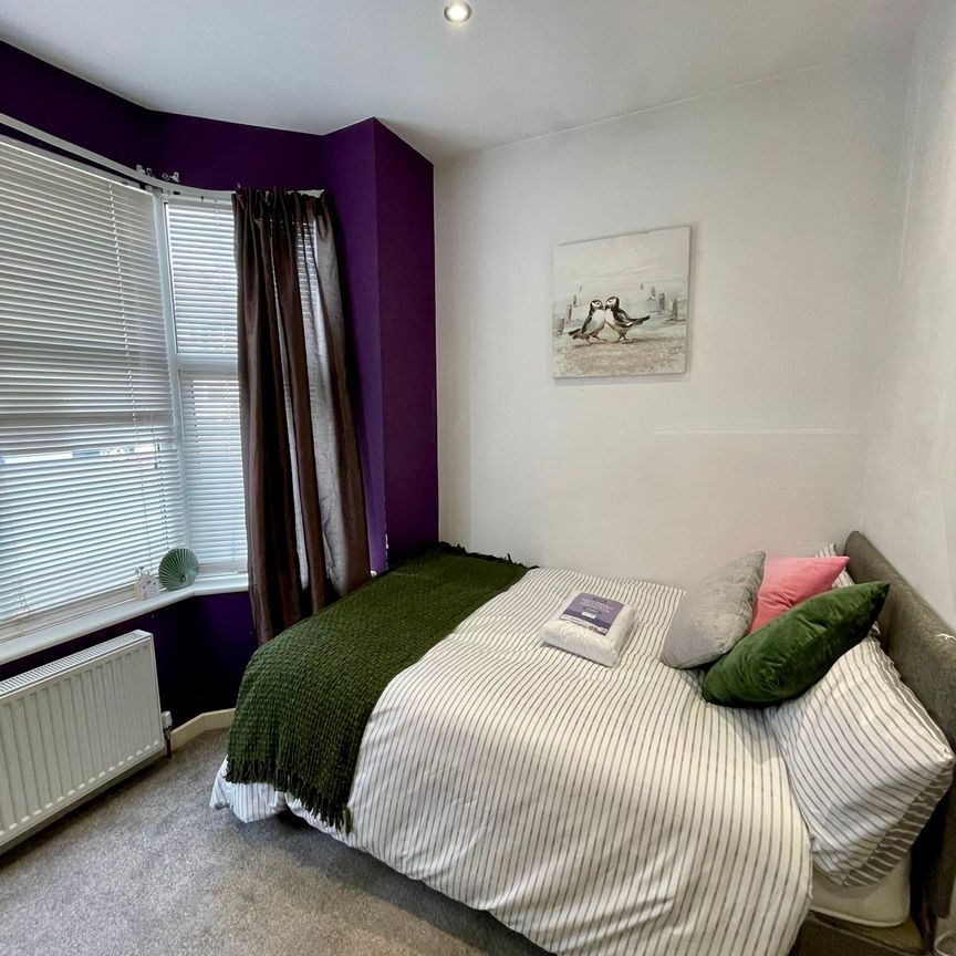 Room 1 – 47 Evesham Road, LE3 2BE - Photo 1