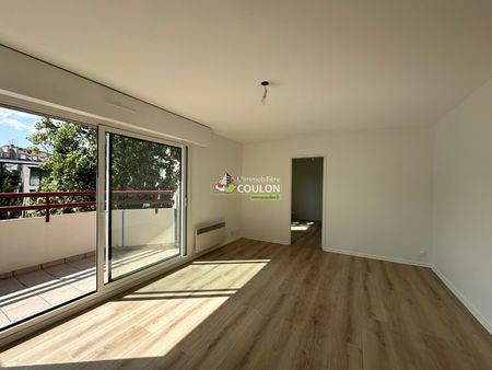 Appartement - 2 pièces - Jaude/Banque de France - Photo 2