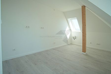 !! Wohntraum in C-Grüna !! NEU sanierte 5 Raum-Whg. mit XXL-Balkon, 2 Tageslichtbädern - Photo 4