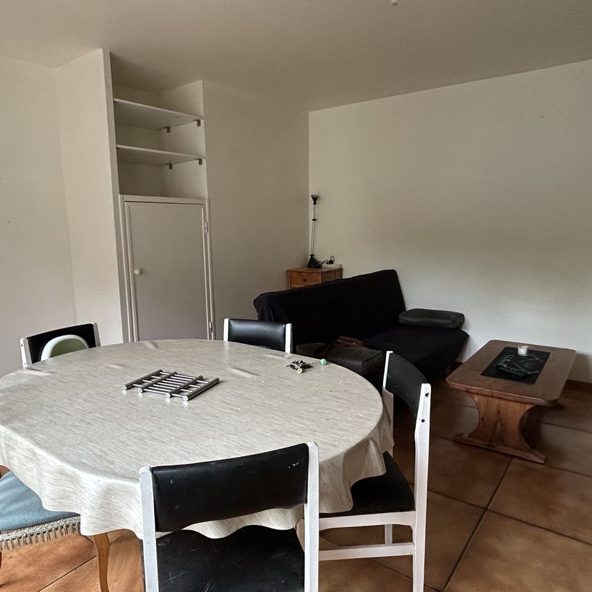 Location Maison 5 pièces 91m² BARBASTE 47230 - Photo 1