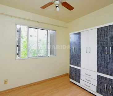 Casa em Condomínio com 3 dormitórios, sendo 1 suíte, 1 vaga de gara... - Photo 3