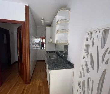 Alquiler de estudio en Calle la Regenta, 1 - Photo 2