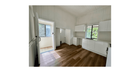 Charming Family Home in Convenient Moorooka Location - Photo 2