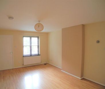2 bedroom semi-detached house to rent - Photo 1