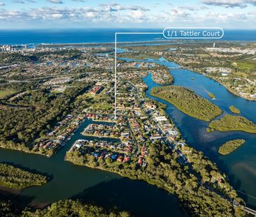 Spacious Waterfront Living - Photo 5