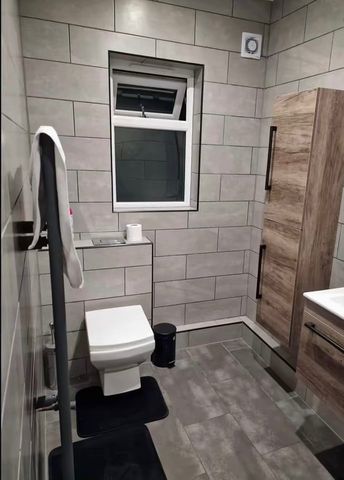 Room in a Shared House, Fieldhouse Road, B25 - Photo 5