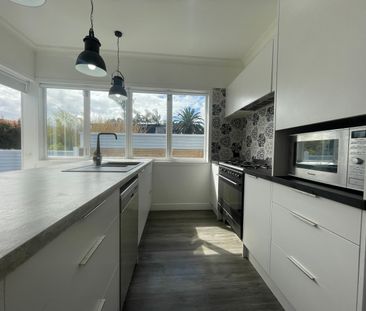 130 Penrose Road - Photo 5