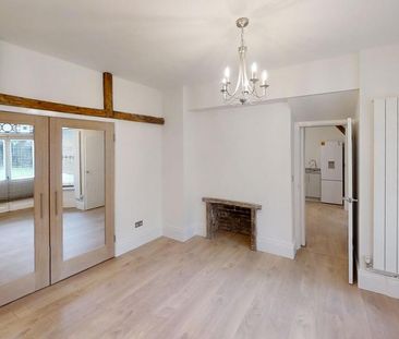 1 bedroom ground floor flat to rent - Photo 3