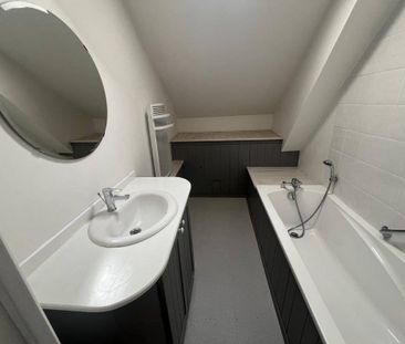 Location maison individuelle 4 pièces 88 m² à Villefranche-de-Rouer... - Photo 2