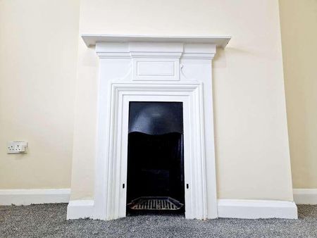 Lime Grove, Prestwich, M25 - Photo 2