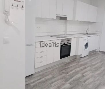 Alquiler de piso en Pasillo de Sierra Blanca - Photo 2