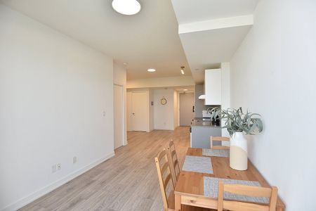 For Lease - 3200 Dakota Common Unit# B1006, Burlington, Ontario - Photo 2