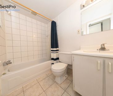 860 Tremoy - Photo 2