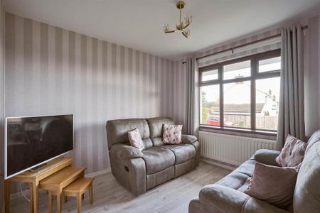 1 Hampton Court, Holywood, BT18 0HU - Photo 3