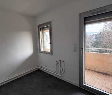 Location Appartement 4 pièces 66m² EAUBONNE 95600 - Photo 4