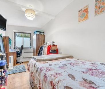 Queens Road, - Photo 6