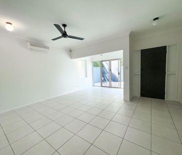 3 Bedroom Unfurnished House in Palm Cove - Photo 3