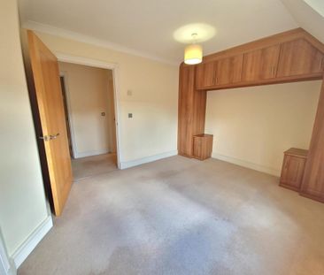 2 Bedroom Flat / Apartment - Salisbury Road, Sherfield English - Photo 6