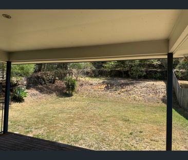 35 Hadrian Cr, Pacific Pines, Qld 4211 - Photo 5
