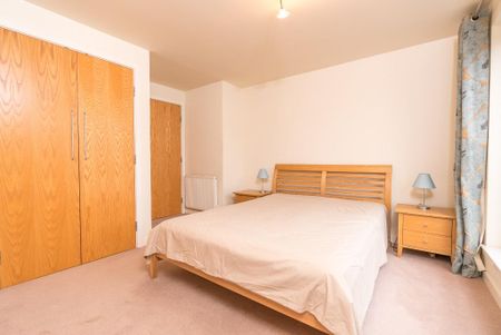 2 bedroom flat to rent - Photo 5