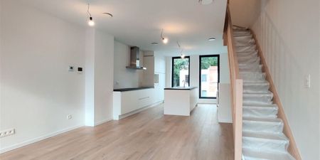 Duplex te huur in Mortsel voor € 1.255 met 3 slaapkamers - Foto 5