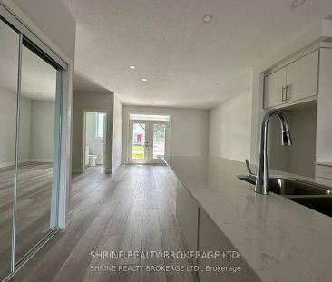 990 Deveron Crescent #17 - Photo 6