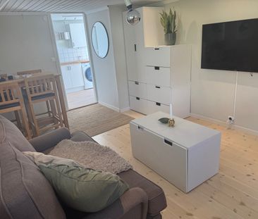 Tunasvängen, Upplands Väsby - Photo 2