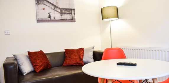 1 bedroom flat to rent - Photo 2
