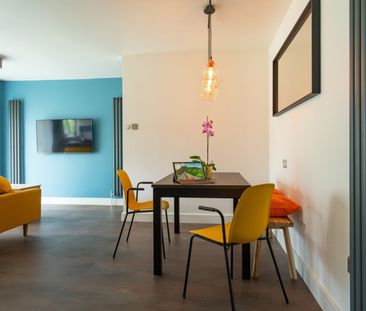 3 Bed Maisonette, Turnpike Link, CR0 - Photo 5