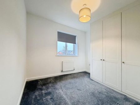 3 bedroom semi-detached house to rent - Photo 4