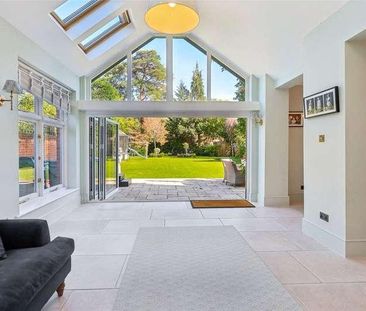 Ashley Road, Walton-on-thames, Surrey, KT12 - Photo 1