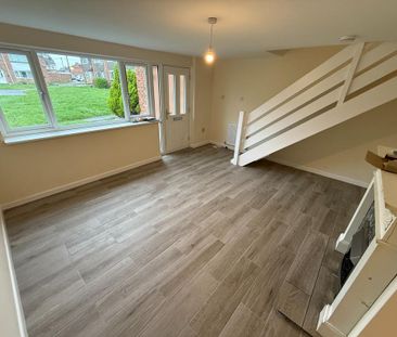 3 bedroom townhouse to rent - Photo 2