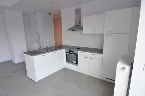 Appartement te huur - Photo 1