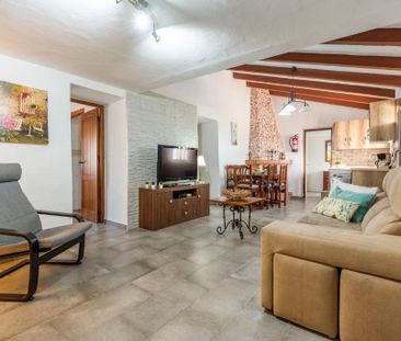 Cortijo For Long Term Rental In El Cañuelo In Maro - Photo 3