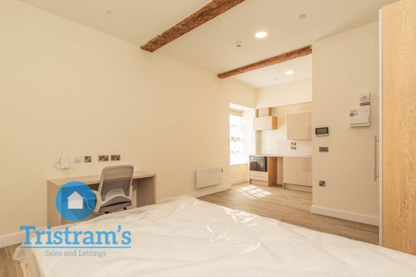 1 bed Apartment for Rent - Photo 1