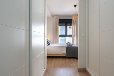 Calle Martínez de la Rosa, Málaga, Andalusia 29010 - Photo 4