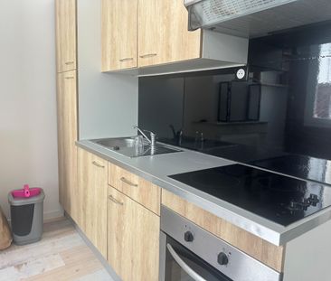 Location appartement Marseille 5ème (13005) - Photo 4
