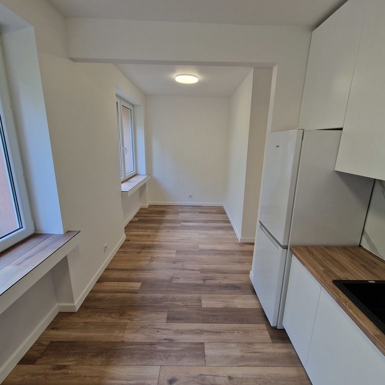 DOM na WYNAJEM - Zdjęcie 1