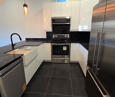 For Lease - 105 Campbell Avenue Unit# 3, Toronto, Ontario - Photo 3