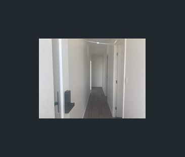 Fully Furnished Luxury Living – Just Bring Your Mattress! - Photo 2