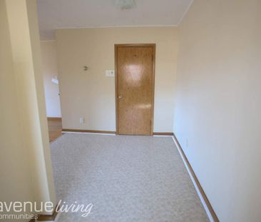 Renovated Suite - 1 Bedroom - Photo 3