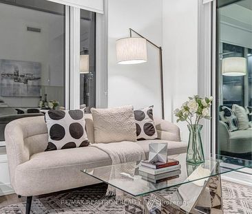 For Lease - 3 Rosewater Street Unit# 211W, Richmond Hill, Ontario - Photo 4