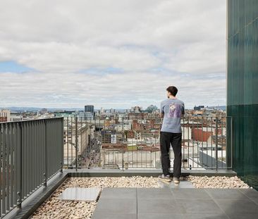 2 bedroom penthouse to rent - Photo 3