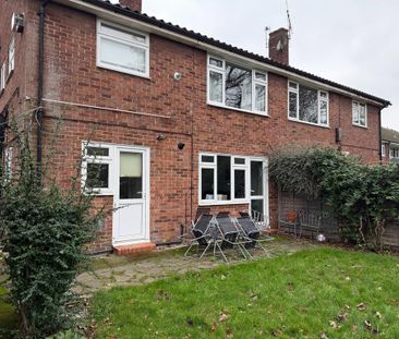 2 bedroom ground floor maisonette to rent - Photo 2