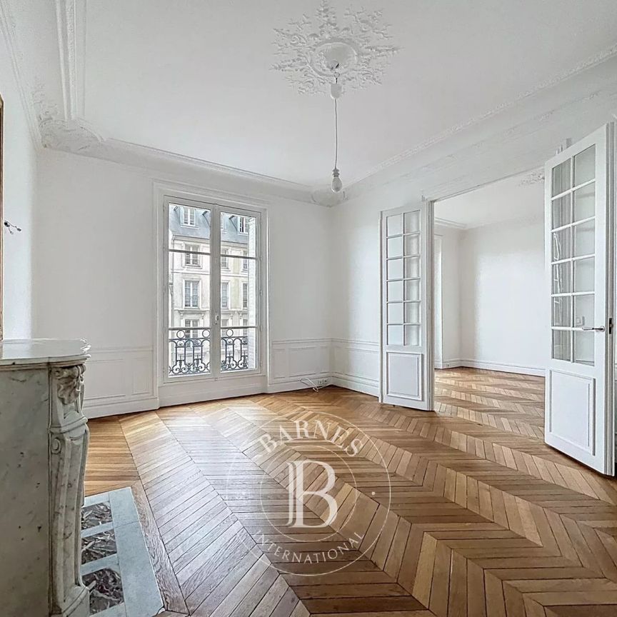 Appartement • Notre Dame - Photo 1