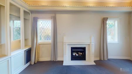 City Centre - 2 Bedrooms - Photo 5