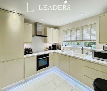 2 bedroom maisonette to rent Greenway Close, Rothley, LE7 - Photo 2