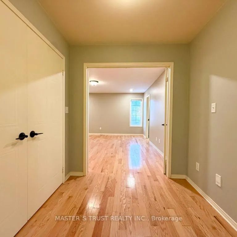 138 WHITBY SHORES GREENWAY - Photo 1